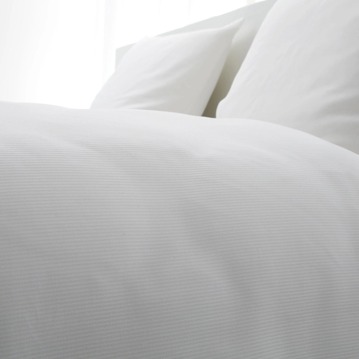 Luxuriöse weiße Hotelbettwäsche Verdi - dezentes Design mit hochwertiger Verarbeitung