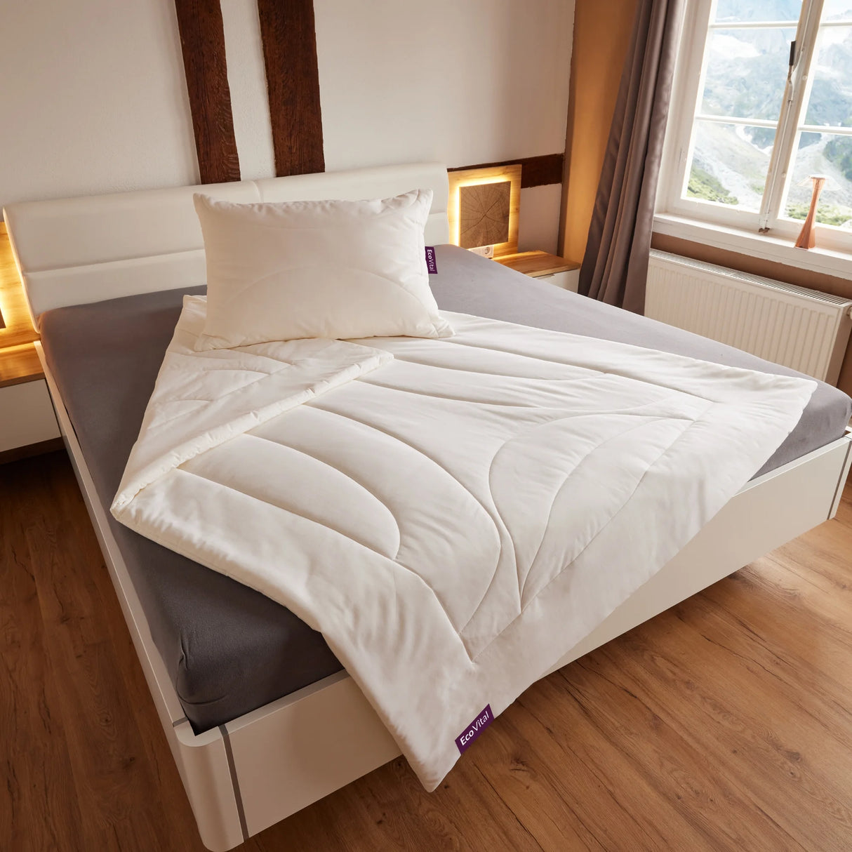 Premium-Bettwaren für Hotels & Apartments - pflegeleichte & weiche Decken & Kissen