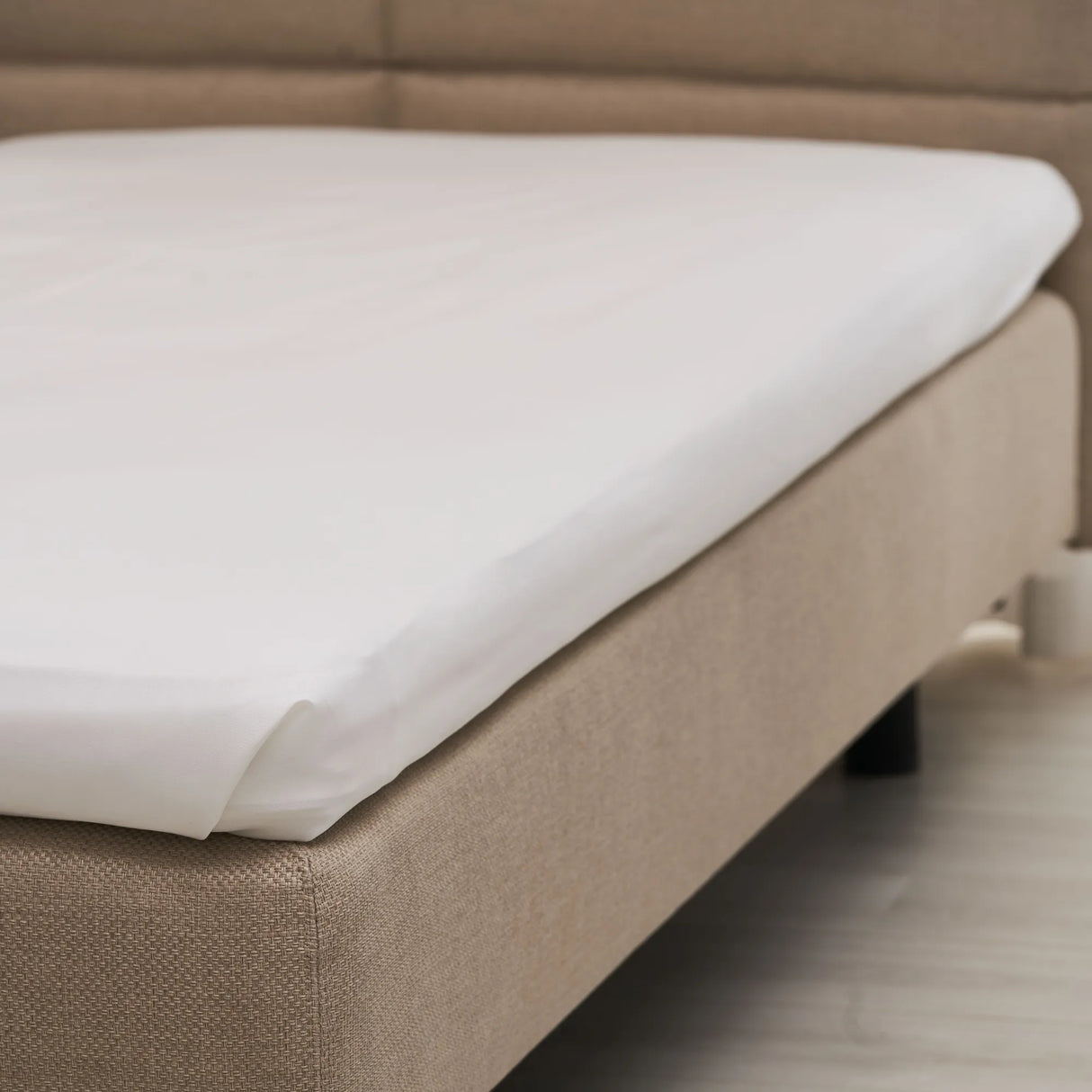 Premium Kapplaken von Velvetana - faltenfreier Sitz für stilvolle Hotelzimmer & Gästezimmer