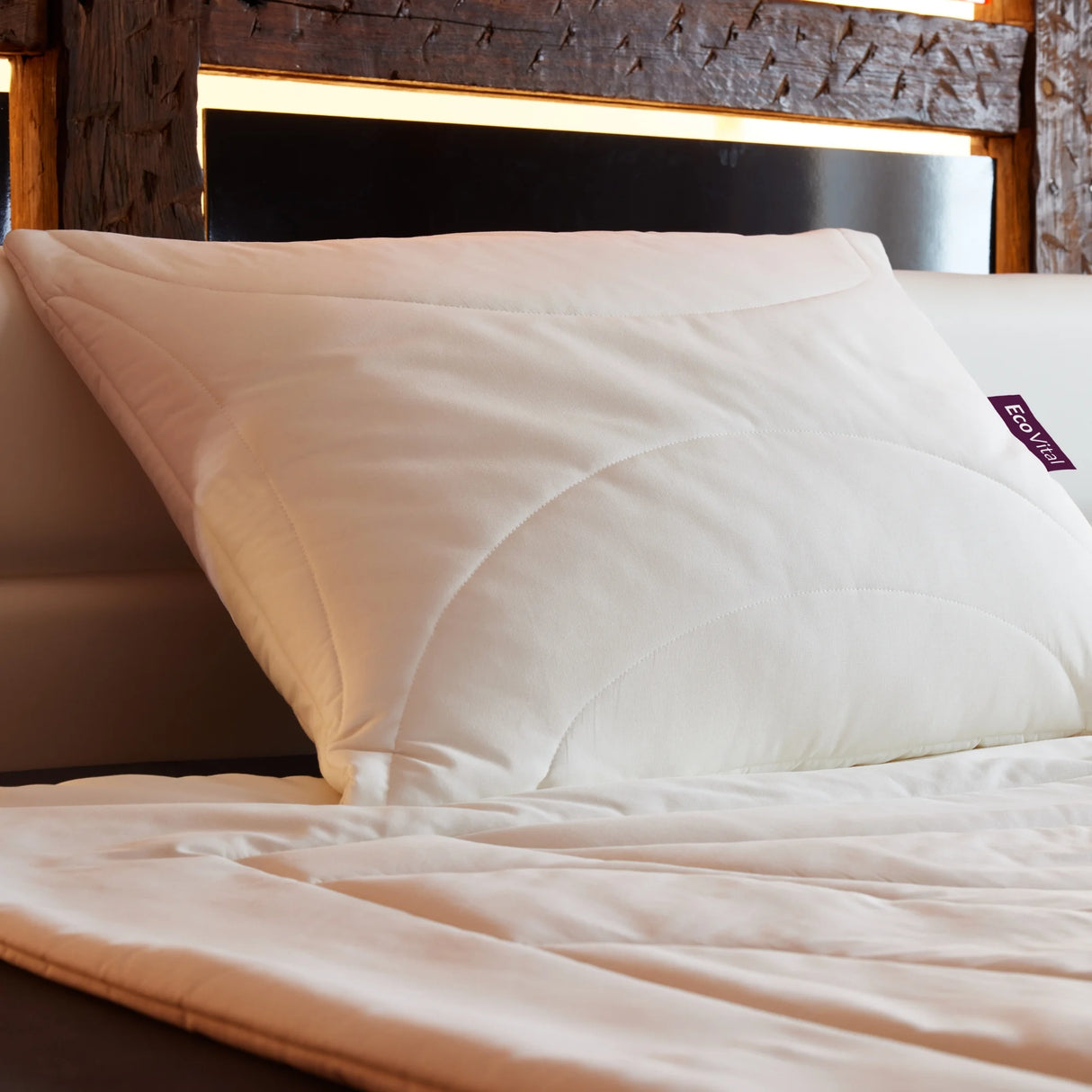 Kissen mit Innenhülle & Reißverschluss bei Velvetana - flexible Kissenfüllung für optimalen Liegekomfort