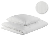 Weiße, gestreifte Hotelbettwäsche - luxuriöse & pflegeleichte Bettwäsche für Hotels & Ferienwohnungen