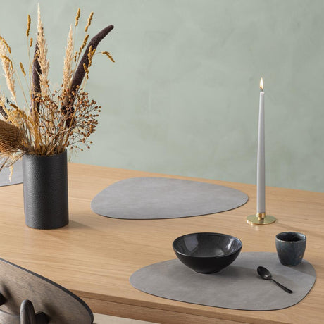 Tischset in organischer Form in tollem Ambiente für Restaurant & Hotel bei Velvetana