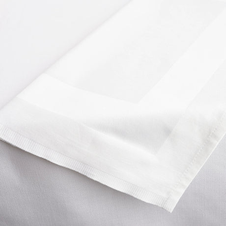 Weiße Mundserviette Copenhagen von Velvetana - stilvolle, langlebige Qualität für Gastronomie & Hotellerie