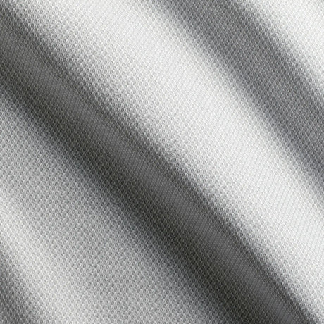 Detailaufnahme des grauen Stoffes - hochwertiger langlebiger Stoff für elegante Tischgestaltung