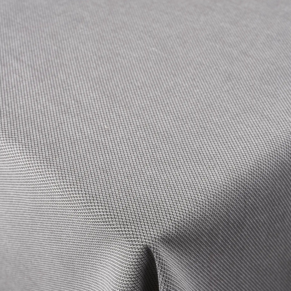 Mahogany Tischwäsche Dijon - edler Kastanienton mit feinem Muster für gehobene Hotellerie & Gastronomie